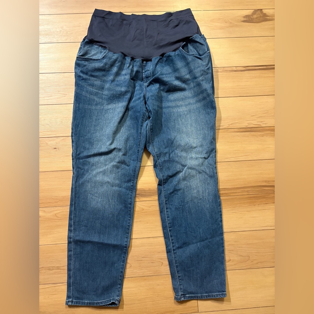 Old Navy Maternity Wow Straight Jeans - Dark Blue